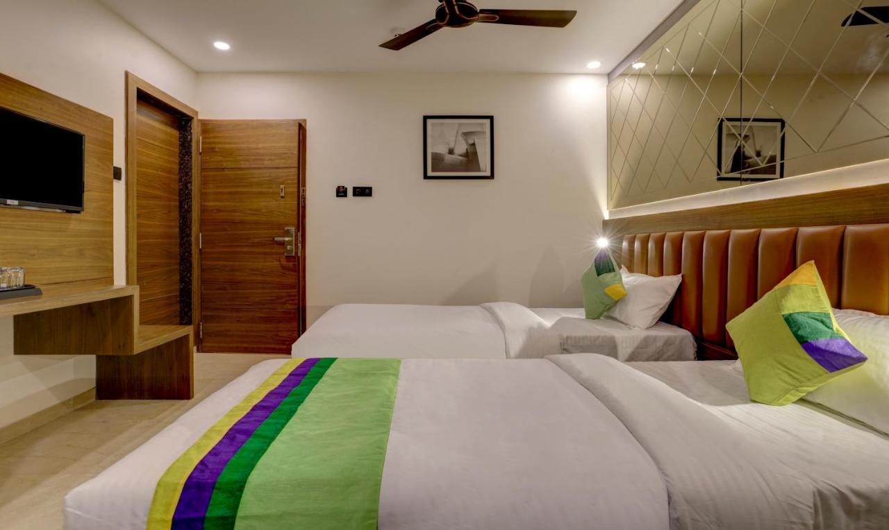 Treebo Castle Rock Inn مومباي المظهر الخارجي الصورة