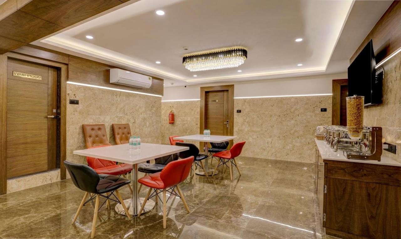 Treebo Castle Rock Inn مومباي المظهر الخارجي الصورة